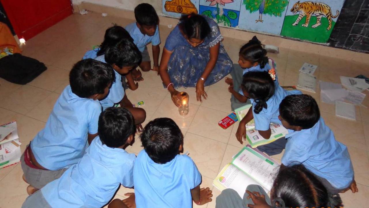 Connecting policy & practice in the science classroom