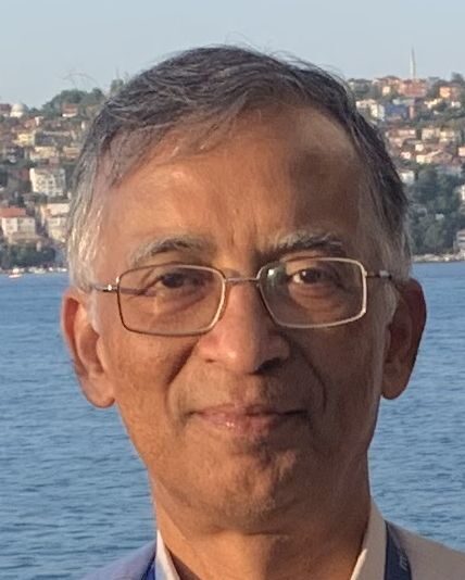 उदय मैत्रा